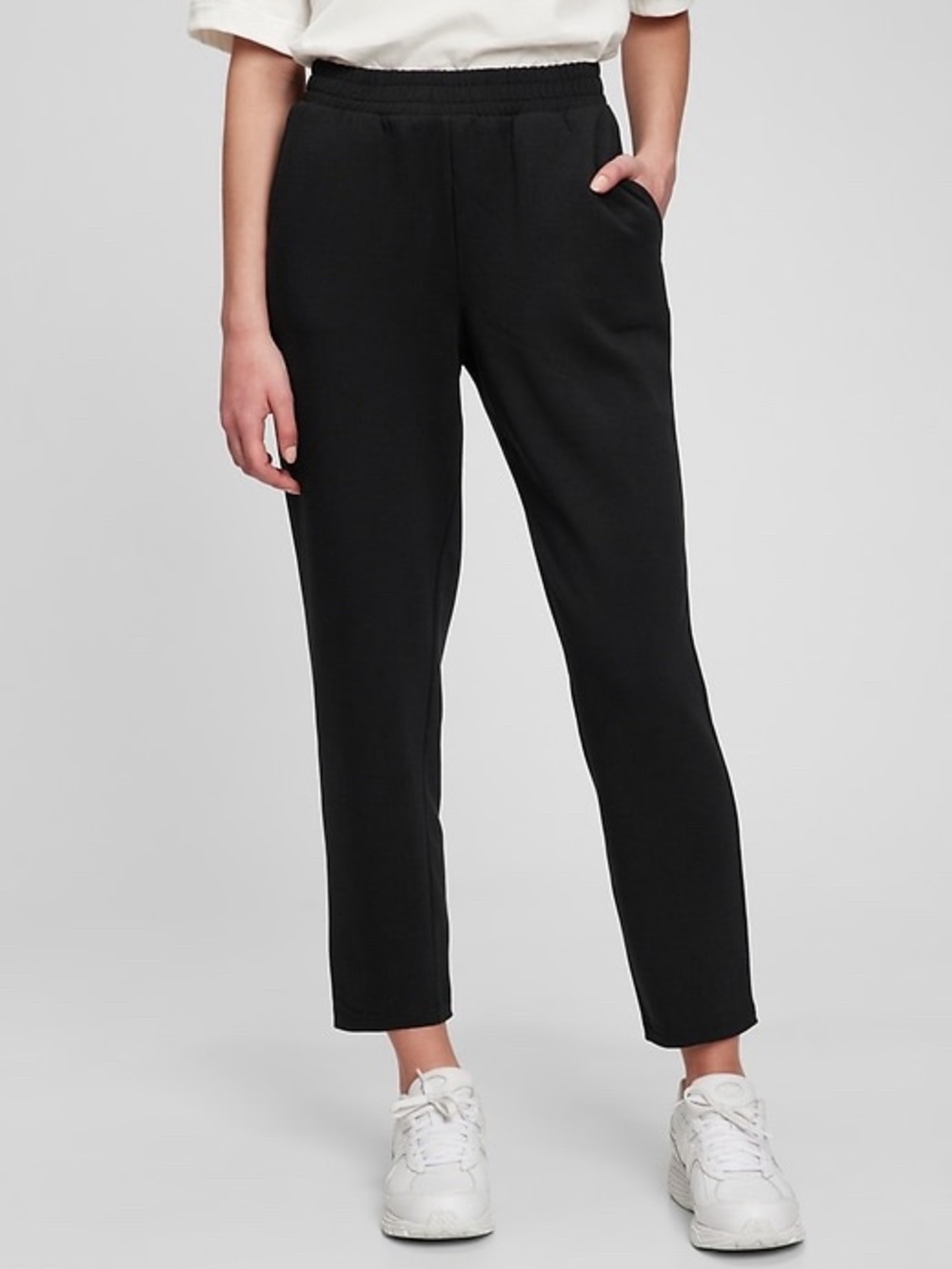 BNWT Gap Cloud Light Black Soft Tapered Lounge Pants fit BIG